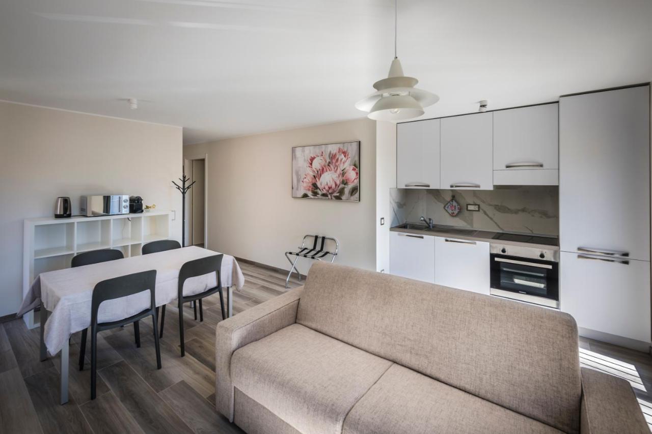 Lugano Suites Gravesano ภายนอก รูปภาพ