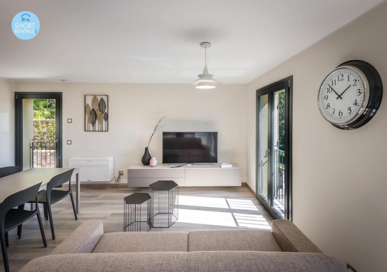 Lugano Suites Gravesano ภายนอก รูปภาพ