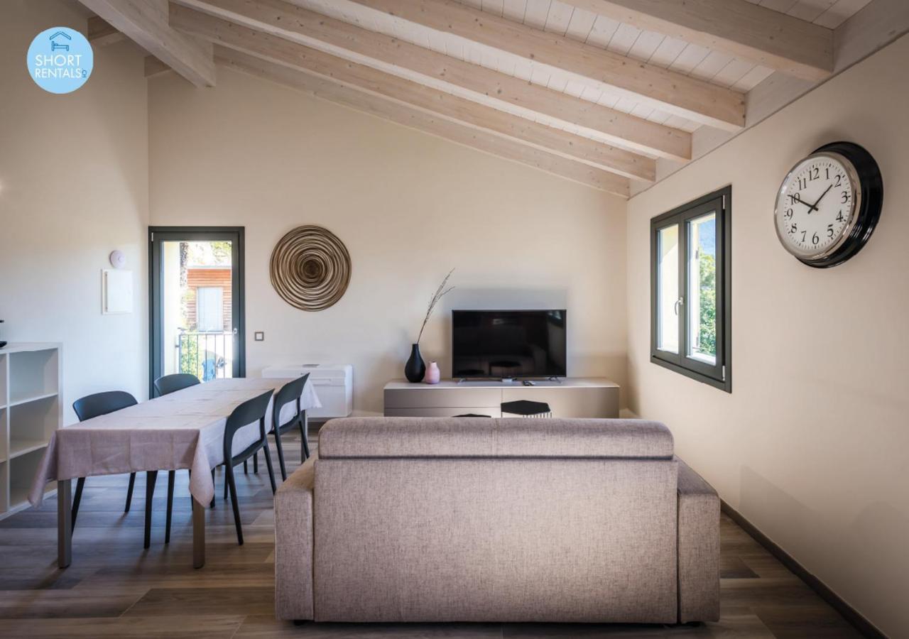 Lugano Suites Gravesano ภายนอก รูปภาพ